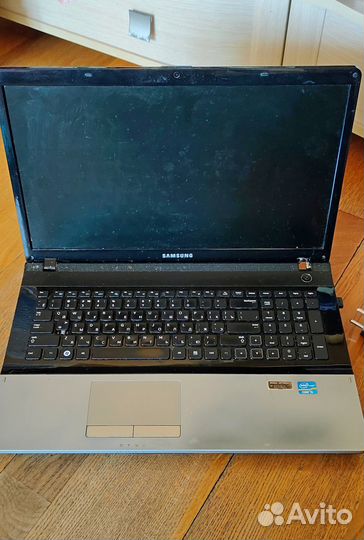 Продается ноутбук Samsung 2012 года выпуска