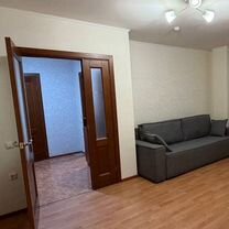 1-к. квартира, 43 м², 8/18 эт.