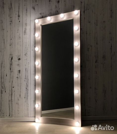Гримерное зеркало