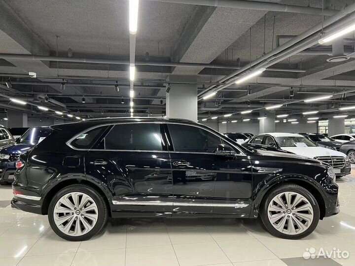 Bentley Bentayga 4.0 AT, 2021, 14 000 км