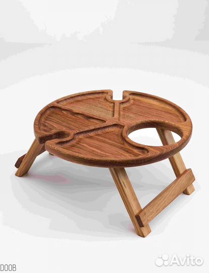 Деревянный столик винный для 2 бокалов