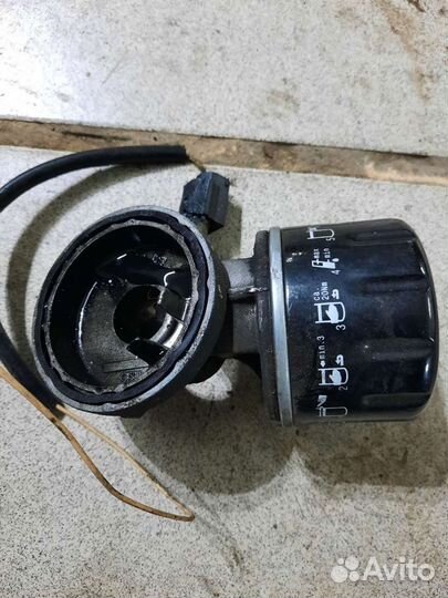 Корпус масляного фильтра Renault Megan scenic 1,5