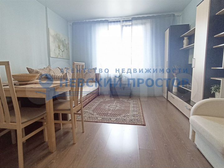 2-к. квартира, 60 м², 4/18 эт.