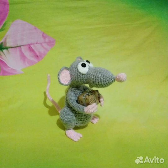 Игрушка ручной работы Крыс