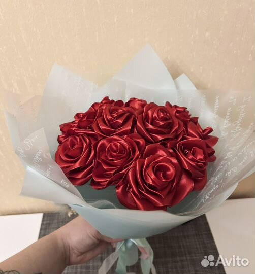 Букет из атласных лент