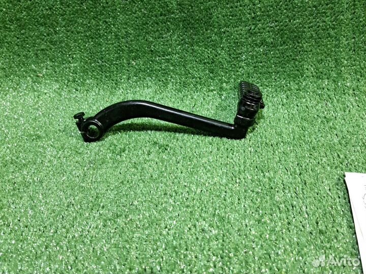 Заводная лапка на скутер 150 CC