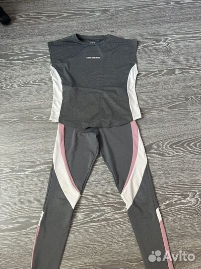 Спортивный костюм для девочки