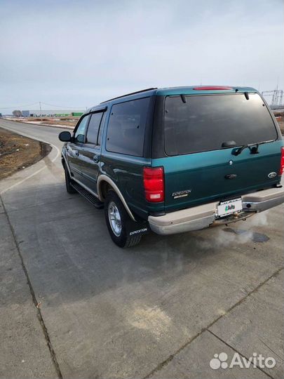 Ford Expedition 5.4 AT, 1997, 378 000 км