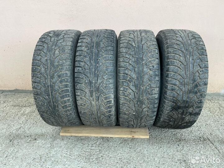 Nokian Tyres Hakkapeliitta 5 SUV 265/65 R17