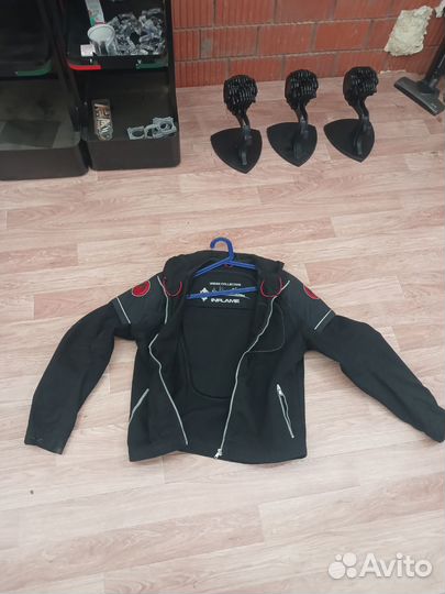 Мотокуртка