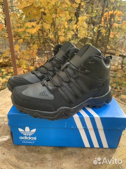 Мужские зимние кроссовки с мехом новые 41-46