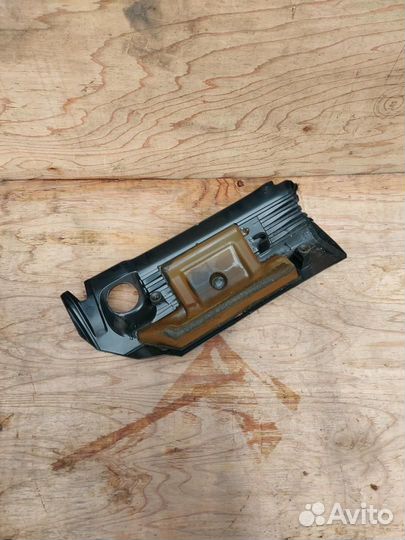 Декоративная крышка двигателя Toyota Sai AZK10