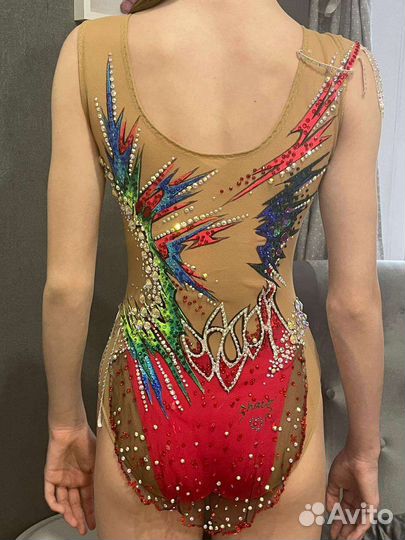 Купальник для художественной гимнастики