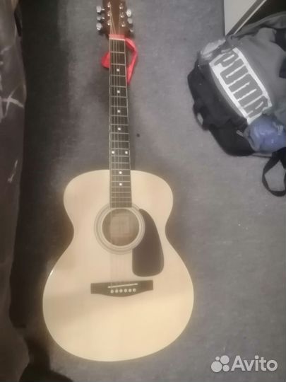 Акустическая гитара colombo