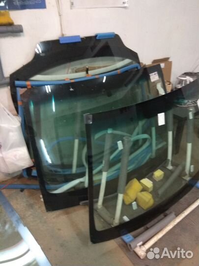 Лобовые стекла