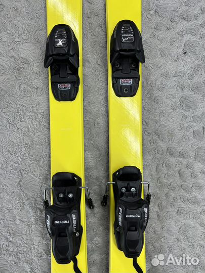 Горные лыжи 138 детские твинтип Volkl Revolt JR