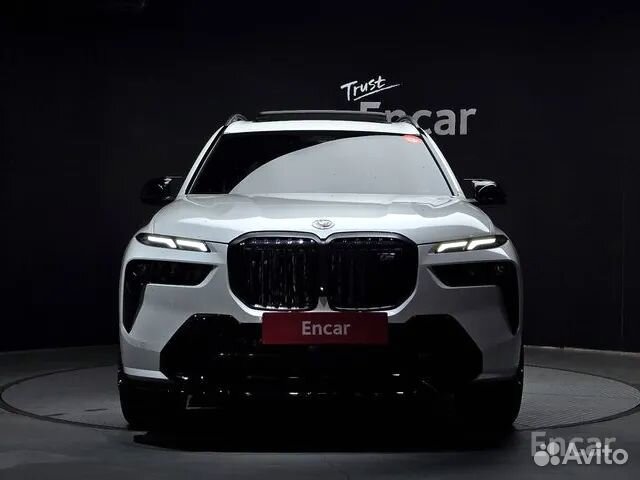 BMW X7 3.0 AT, 2024, 7 778 км