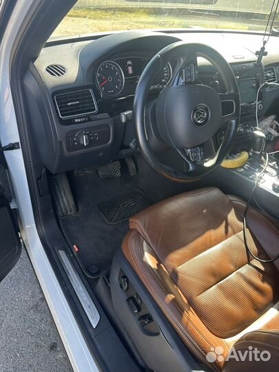 Volkswagen Touareg, 2014