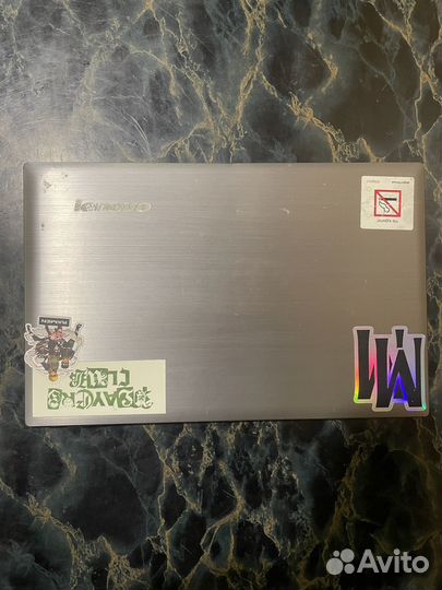 Lenovo AMD A6-2.7GHZ/8gb RAM / SSD+HDD