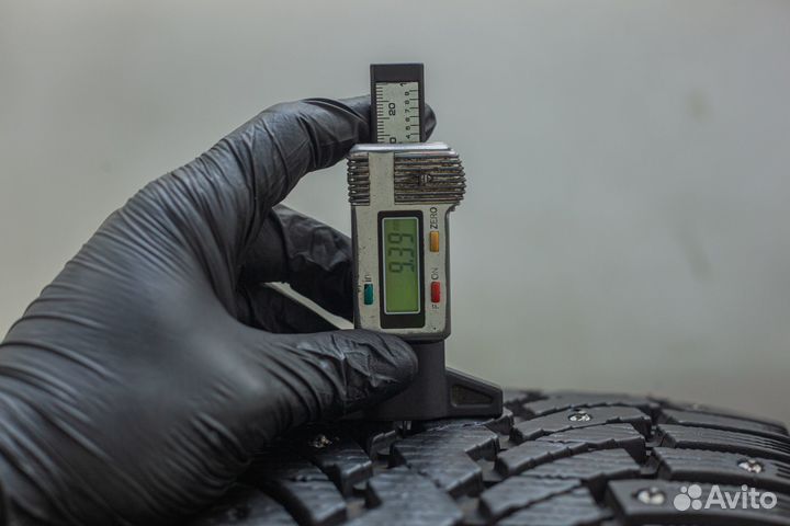 Formula Ice 235/55 R17 103T