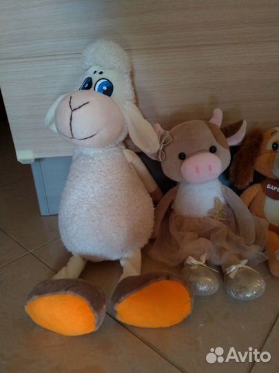 Мягкие игрушки в ассортименте