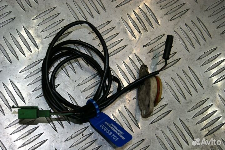 Датчик кпп Yamaha FZ400