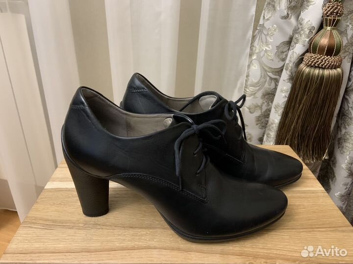 Ботильоны ecco 39