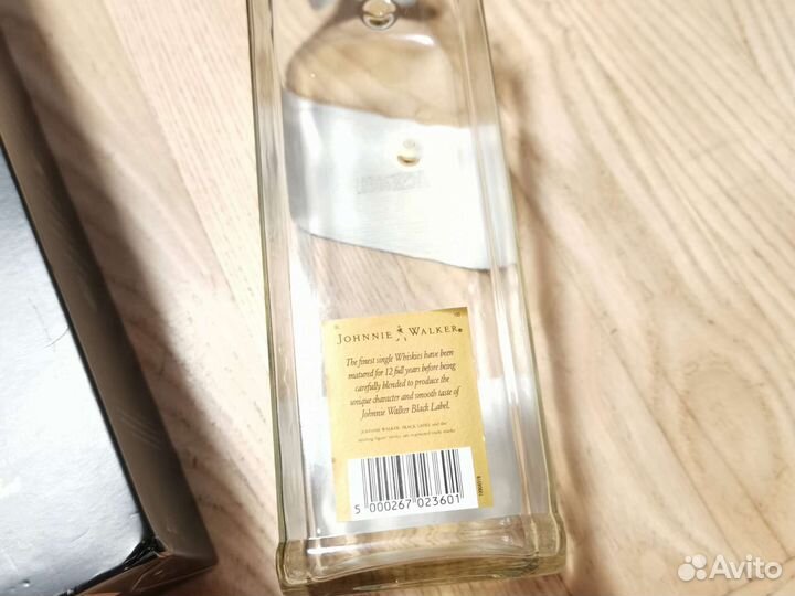 Бутылка коллекционная johnnie walker Black label