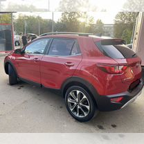 Kia Stonic 1.6 AMT, 2018, 102 000 км, с пробегом, цена 1 980 000 руб.