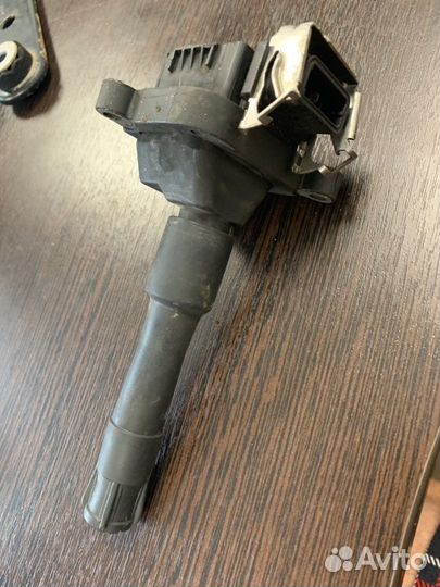 Катушка зажигания Bmw 520I E39 M52 1996