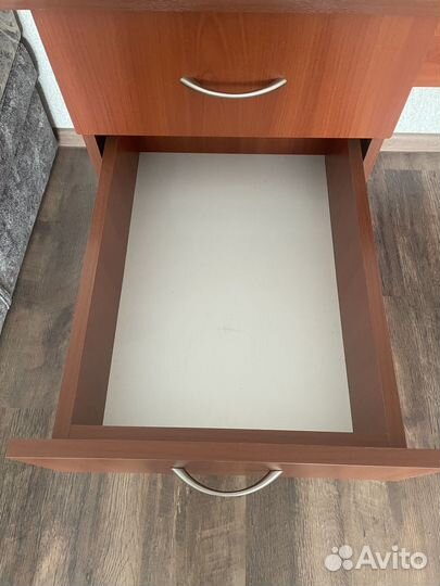 Офисная мебель