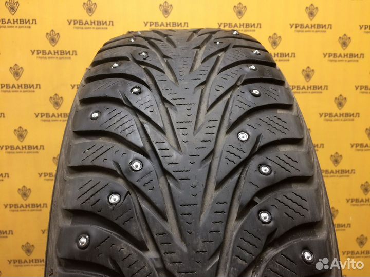 Yokohama Ice Guard IG35 215/60 R16 99T