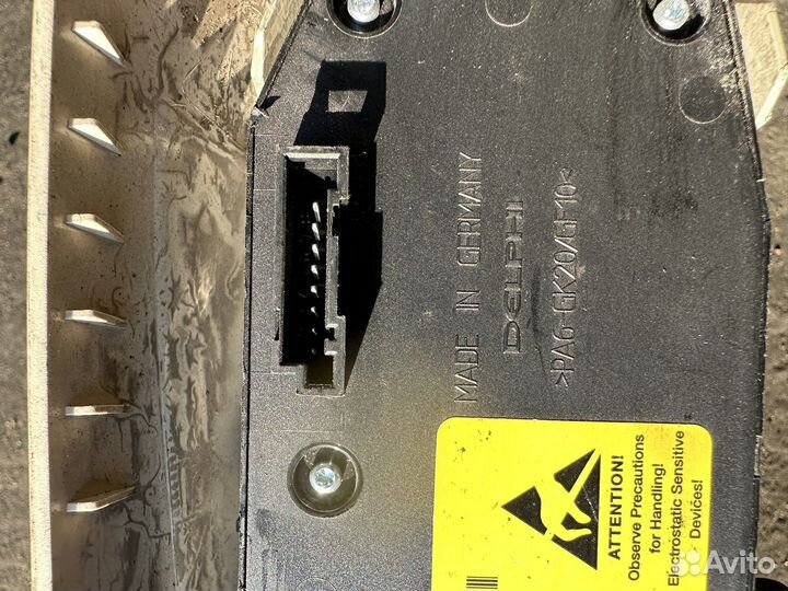 Блок регулирования сидения бмв Е92 6936981