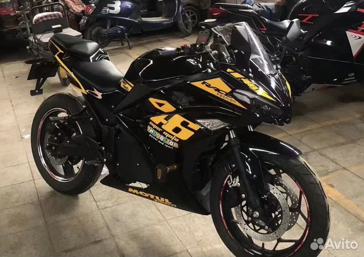 Электро мотоцикл Yamaha R3 под ключ