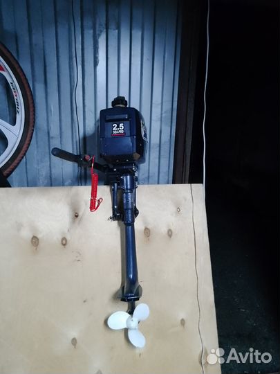 Продам комплект: лодку пвх с мотором