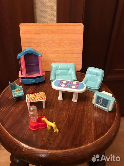 Мебель для кукол 7 предметов + пол + мелочи