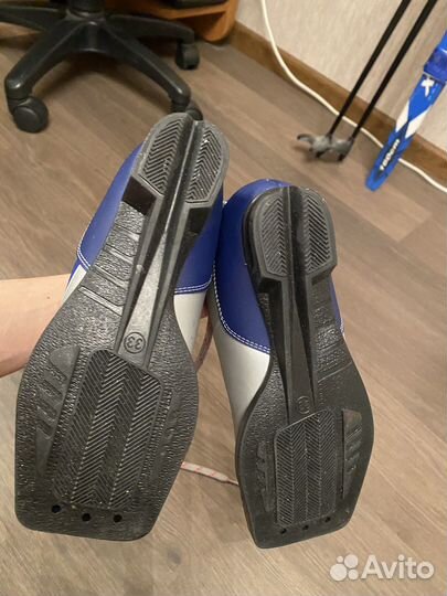 Лыжные ботинки