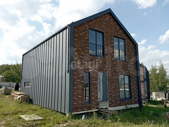 Дом 150 м² на участке 5 сот.