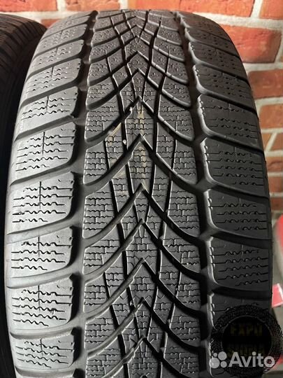 Dunlop SP Winter Sport 4D 225/55 R17 97H