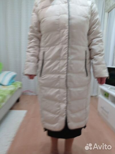 Пуховик женский 52