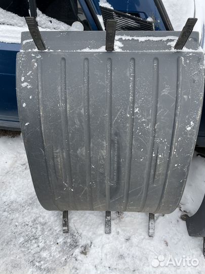 Подкрылки для ман