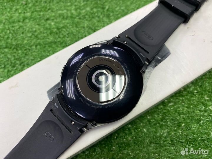 Умные часы Samsung Galaxy Watch4 46 мм