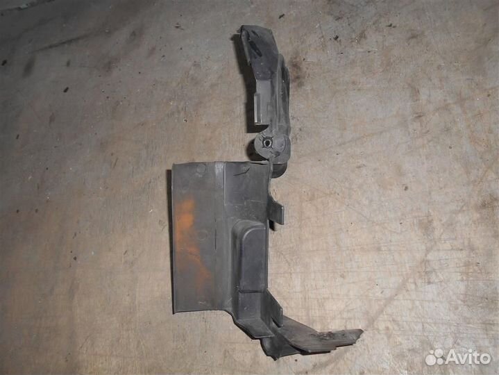 Воздуховод радиатора левый от Ford S-MAX 2006-2015