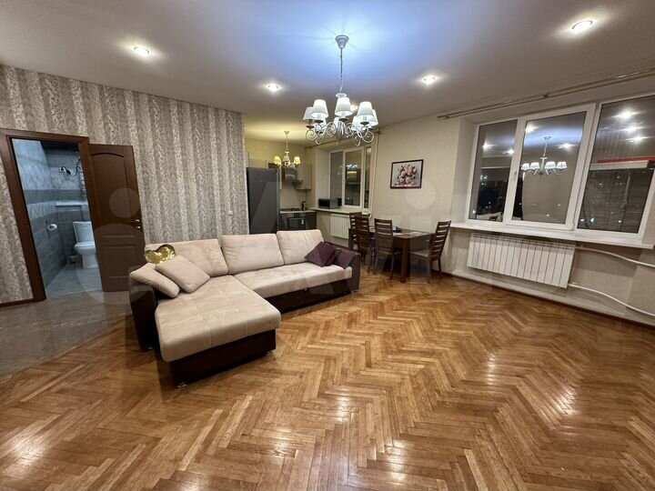 3-к. квартира, 86 м², 3/5 эт.