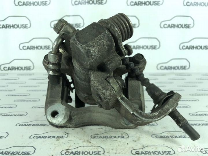 Суппорт задний правый Honda Civic 4D