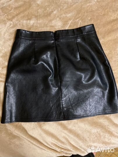 Кожаная мини-юбка