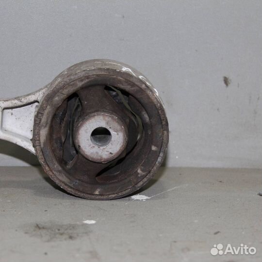 Опора двигателя верхняя honda Civic 5D 2006-2011