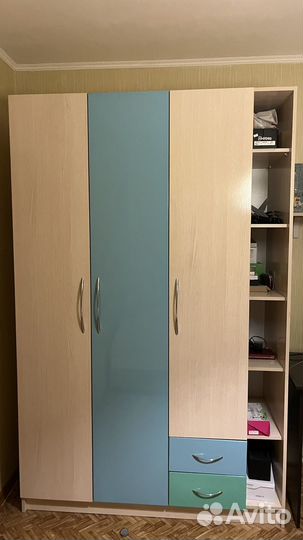 Гарнитур в детскую комнату