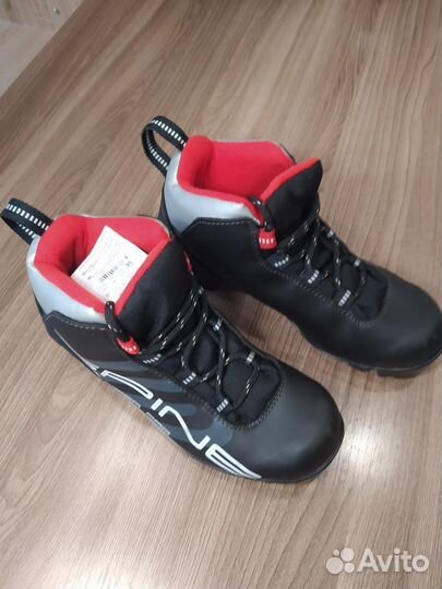 Лыжные ботинки alpina