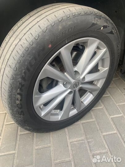 Pirelli Scorpion Verde 215/60 R17 96H